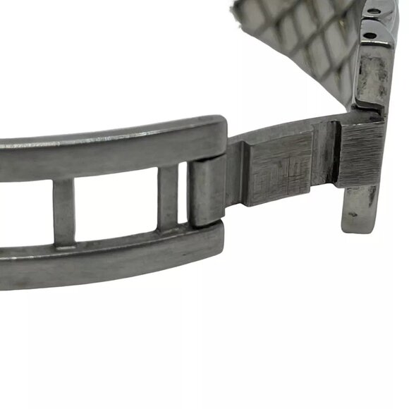 CHANEL Matelasse Quartz Wrist Watch Silver Metallic - Picture 10 of 12